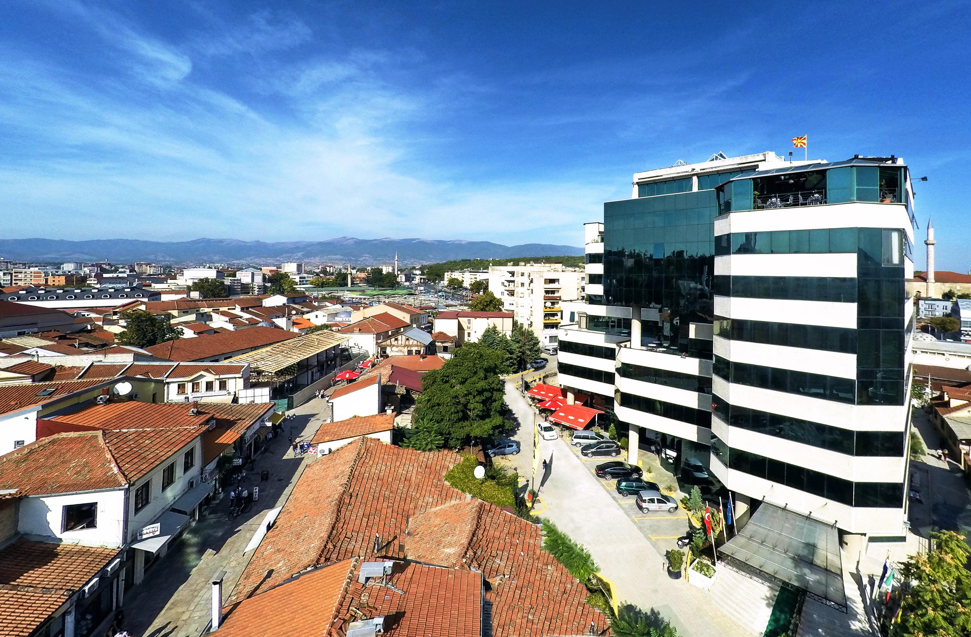Hotel Arka Skopje Exteriér fotografie The center of the city