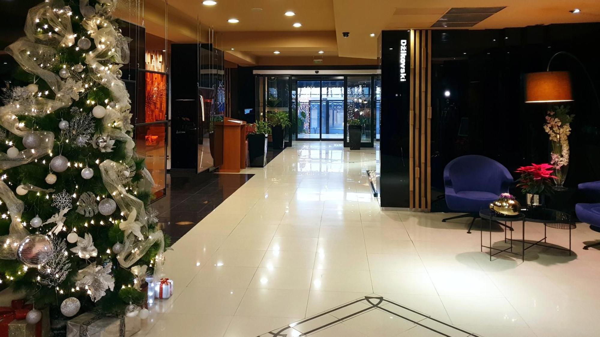 Hotel Arka Skopje Exteriér fotografie Lobby
